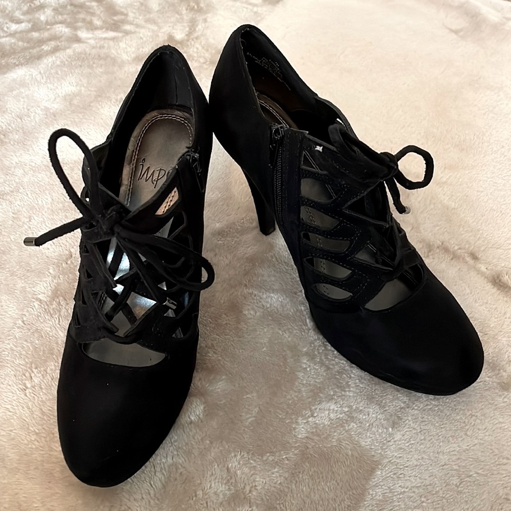Black Impo Photogenic Heels